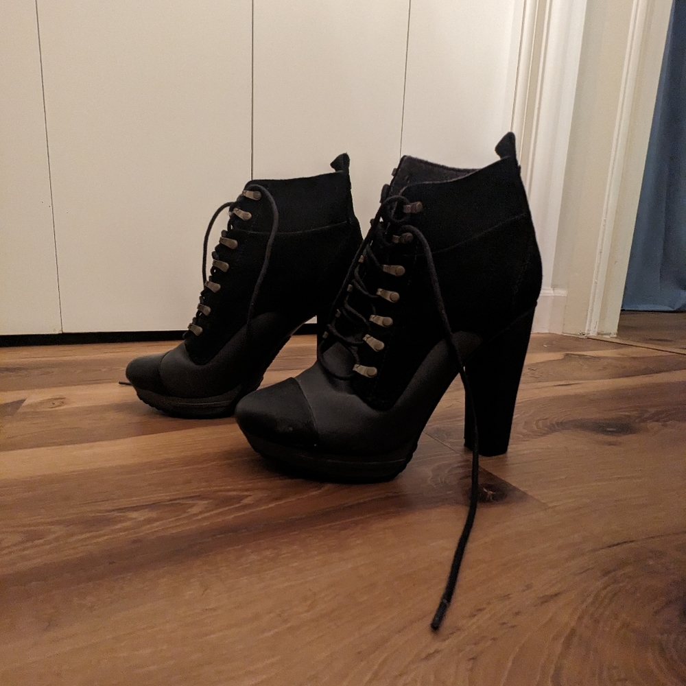 Diesel platform heels